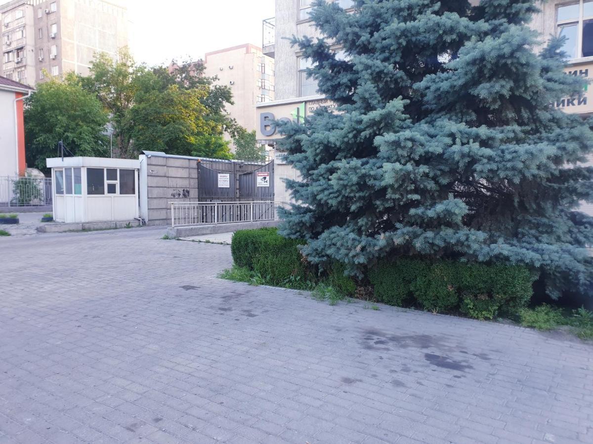 בישקק Apartments Paritet מראה חיצוני תמונה